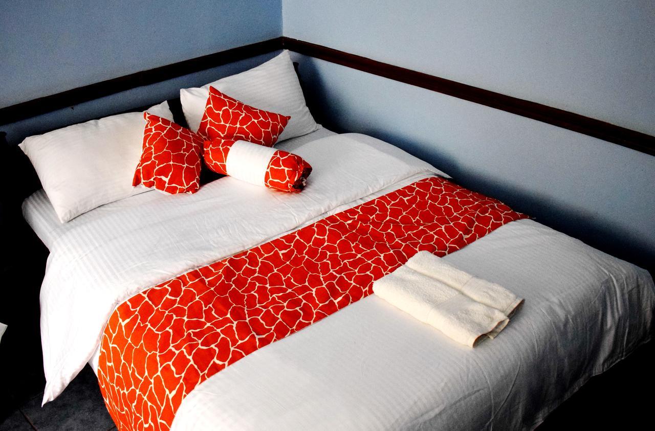 Sheywe Hotel Kakamega Екстериор снимка